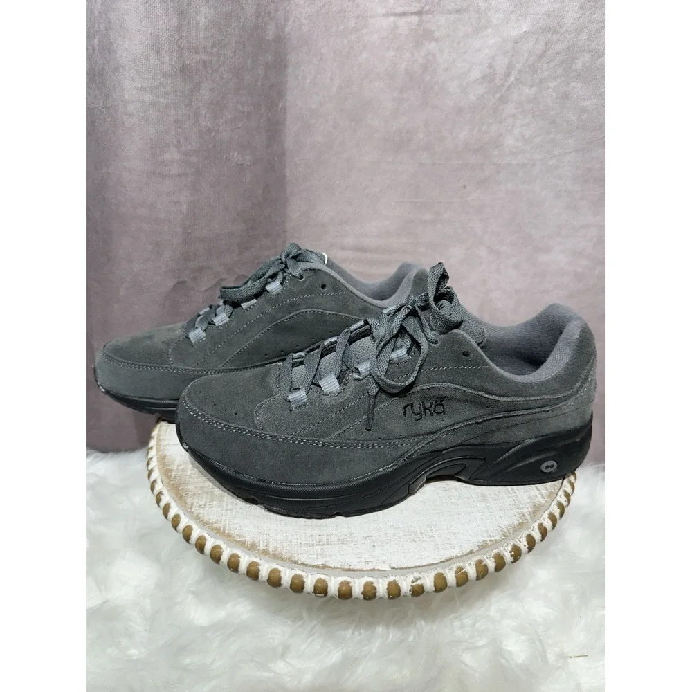 Ryka Catalyst 3 Sneakers Womens Sz 8W Suede/Leather Running Gray New‎ No Tags